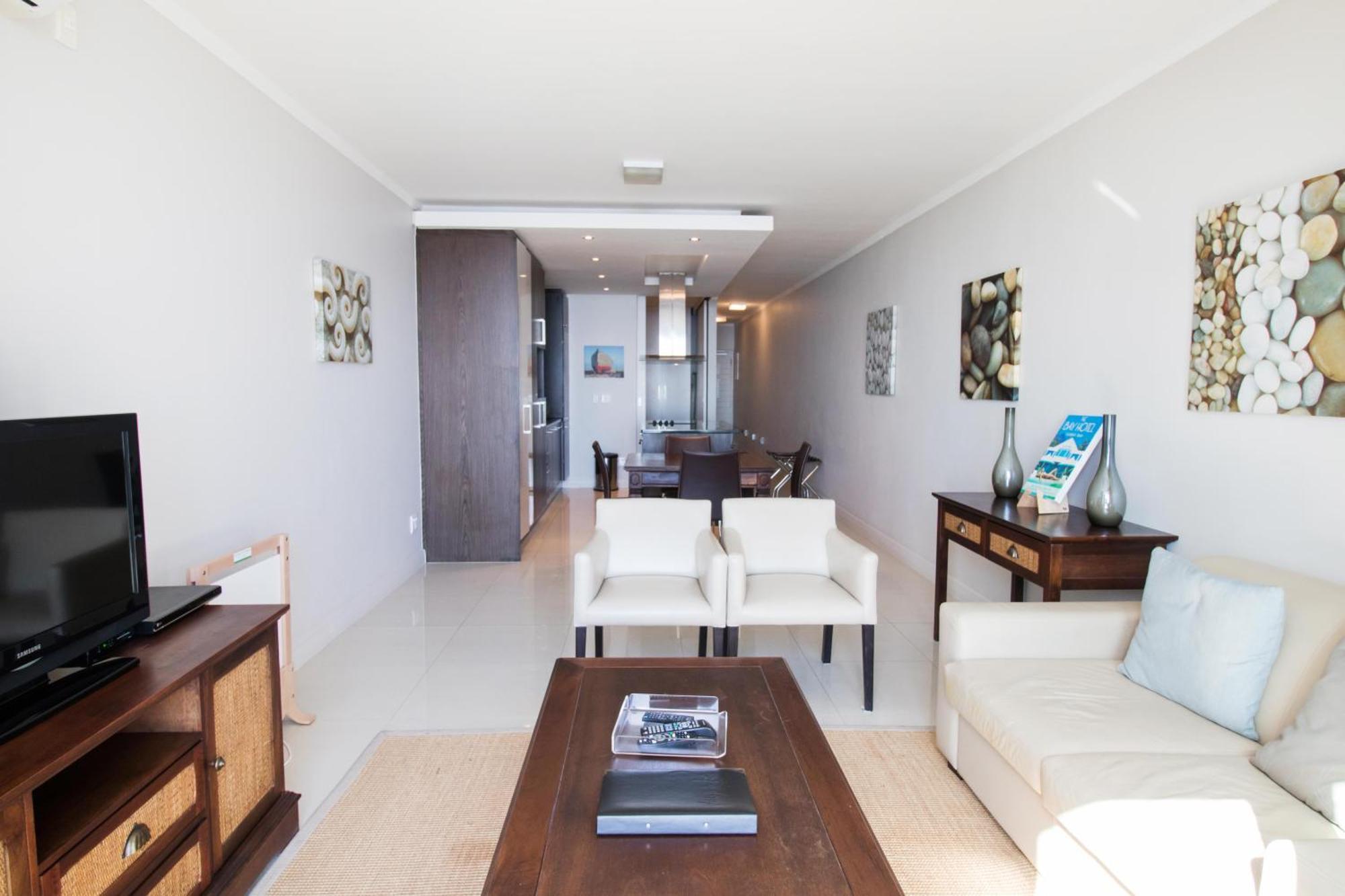 The Crystal Apartments Cape Town Room photo