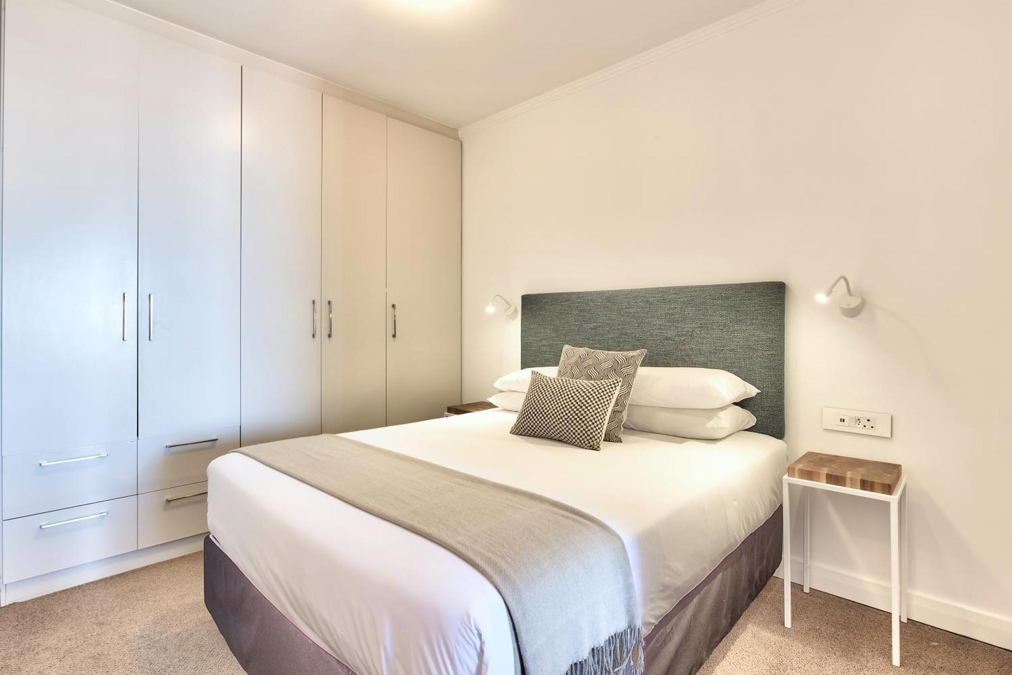 The Crystal Apartments Cape Town Room photo